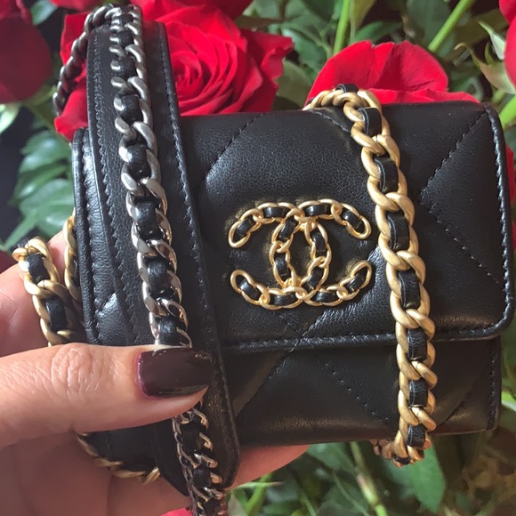 Chanel Wallet on Chain - Picture 4 of 8